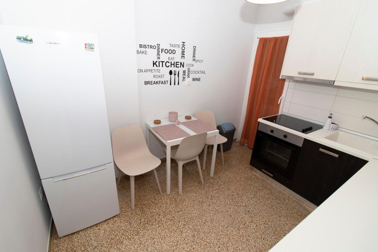 Large, Sunny, Modern Apartment Fully Renovated, Next To Agia Sofia Soluň Exteriér fotografie