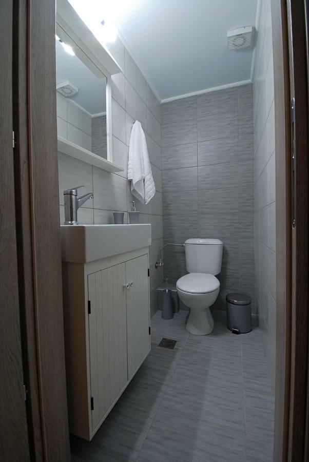 Large, Sunny, Modern Apartment Fully Renovated, Next To Agia Sofia Soluň Exteriér fotografie
